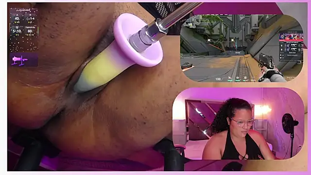 MhiaRey webcam