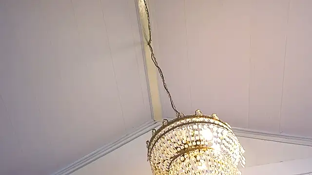 AlanCutee webcam