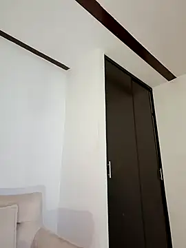 zarina_coleman's room