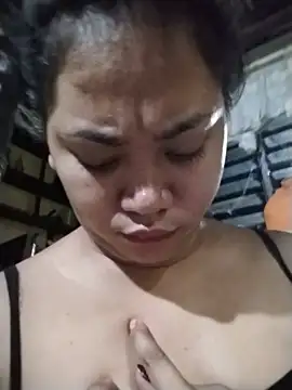 EATALLUCANPUSSYPINAY webcam