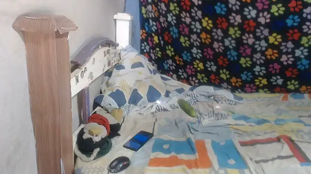 ELIZABET2- webcam