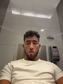 liam_bronw webcam