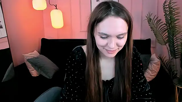 ChloeSunny webcam
