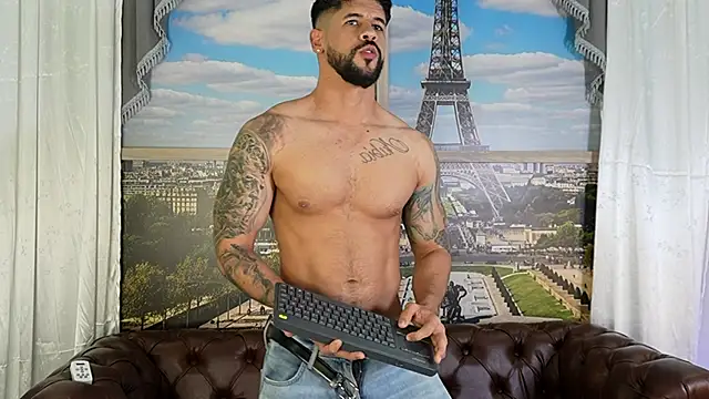 Petesevans live cam