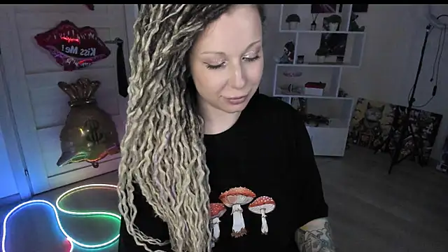 HoneySallyMoore webcam