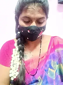 CuteDevilAnu webcam