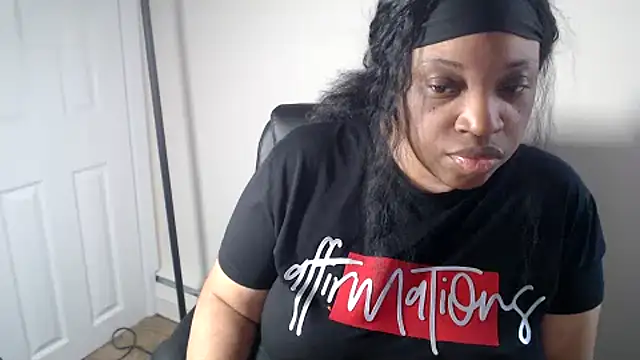 Sexymona1218 webcam