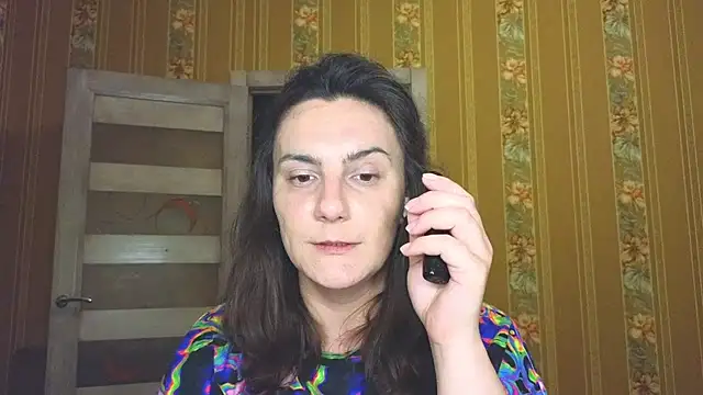 warm_pearl webcam