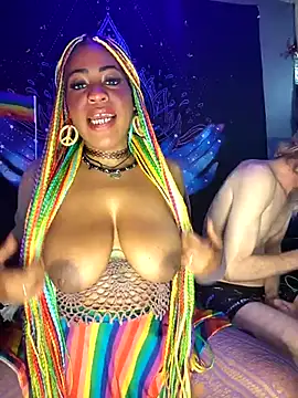 AmazonianMistress webcam