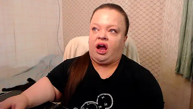 Janiffer_MiMi webcam