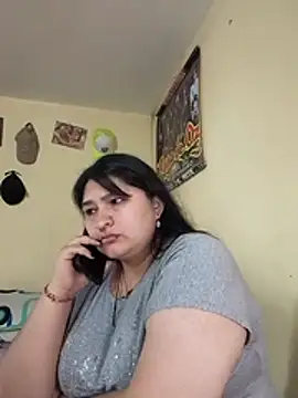 LauraHorny69 webcam