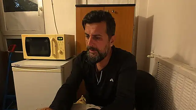 TARKAN1