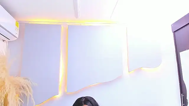 CarlieLyn webcam