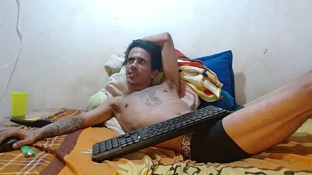 damian_bottom_bigcock webcam