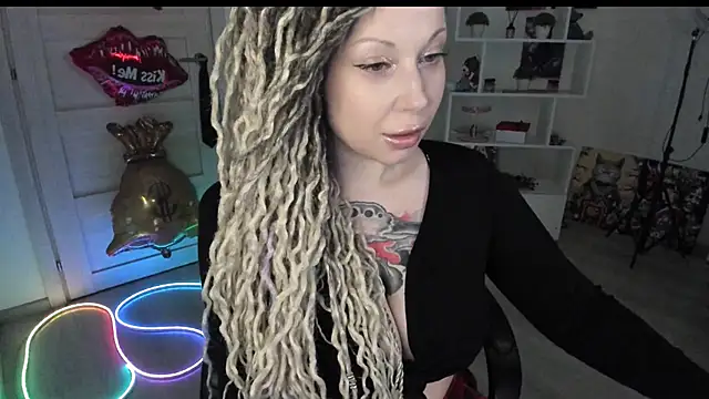HoneySallyMoore webcam