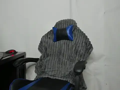 Kofi_exotic_2 webcam