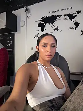Sasha-firee webcam