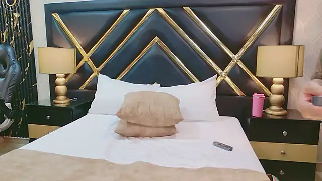 SophieWinsloow webcam