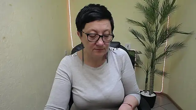 EmilyL0ve webcam