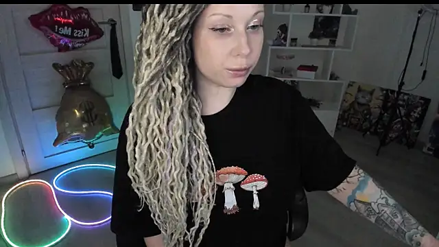 HoneySallyMoore webcam