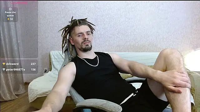 Aestheticguy101 webcam