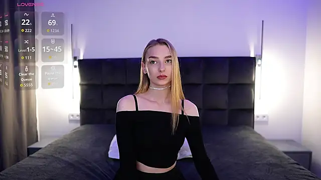 GoldieHarrington webcam