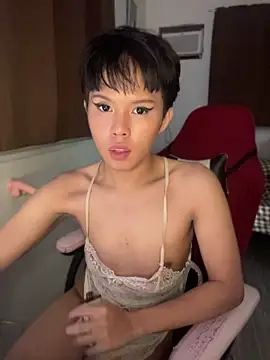 Model: Luxxara