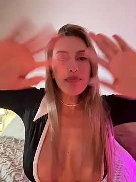EvaRyen_ webcam