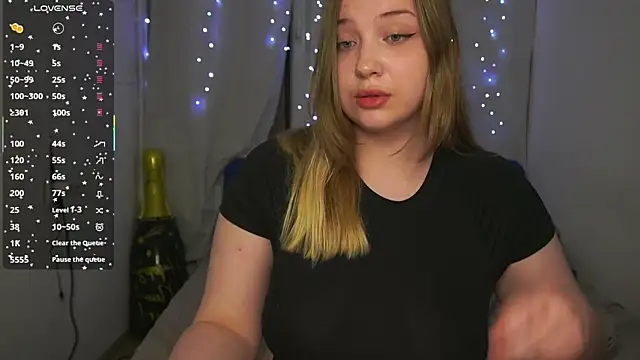 CuteSharloti webcam