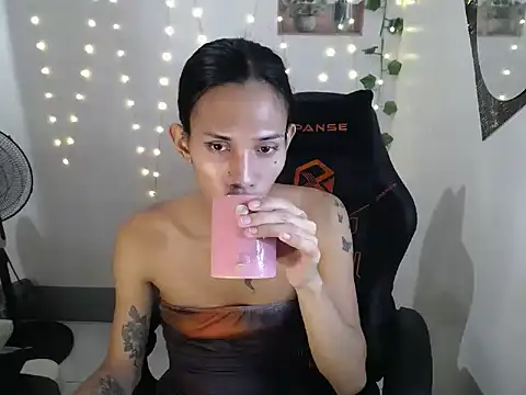 kate_69x webcam