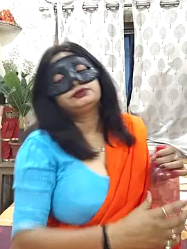 Cute-richa1 webcam