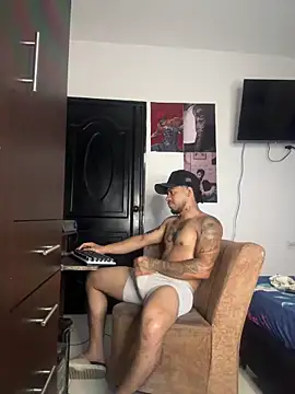 Kenny_romano webcam