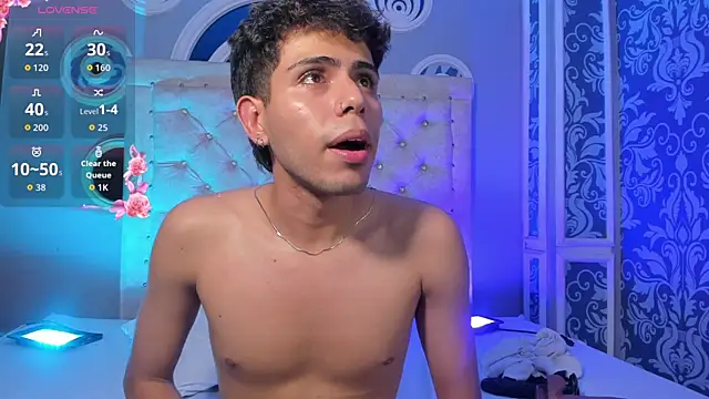 hunterwest06 webcam