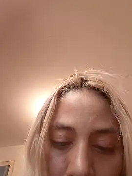 sofigirlgold webcam