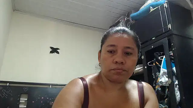 adrixxx38 webcam