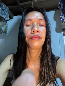 LoveRUBY143 webcam