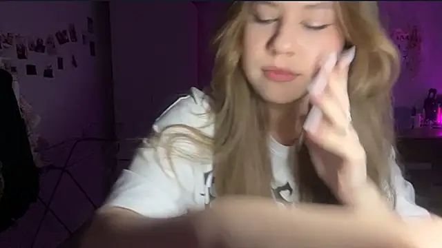 NyelleSpir webcam