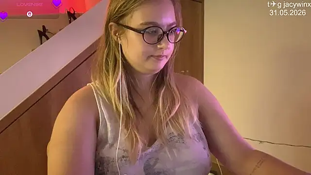 jacywinslat - JacyWinslat's free webcam - UK Sex Cams
