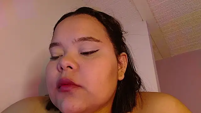 sexychubby___ webcam