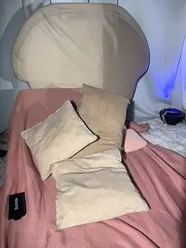 MiaFoxie_ webcam