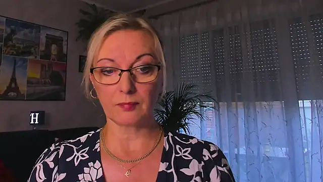 vanessa_chat webcam