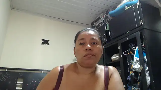 adrixxx38 webcam