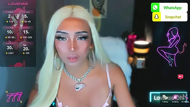 xUrGoddess_islaCumsAlotx webcam