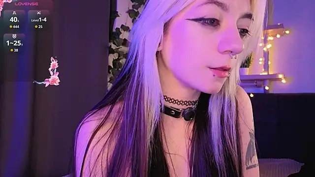 TristaRoht webcam