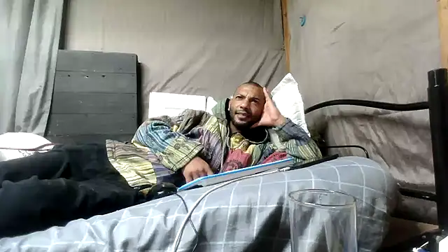 Camodick live sex cam