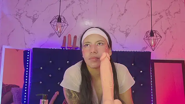 Dakotaa_Johnson webcam