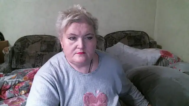 Lana555 live cam
