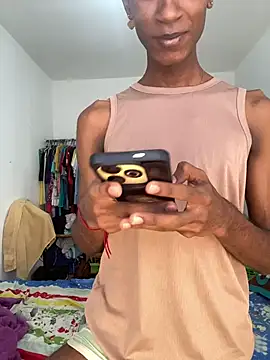 Erannanylove - Male webcam sex chat