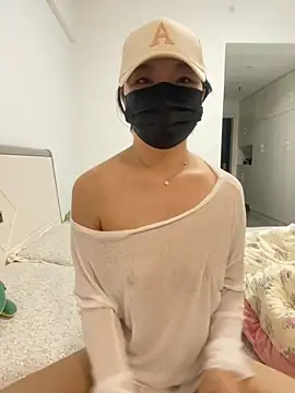 momo-wu live sex cam
