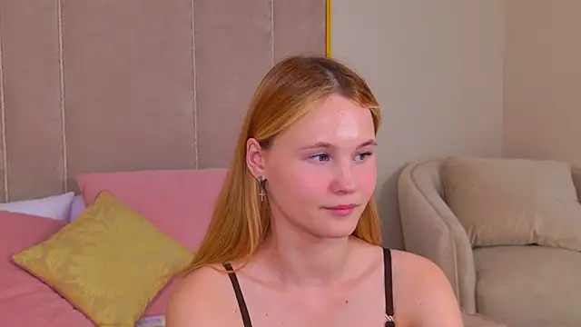 AmeliRoyse webcam